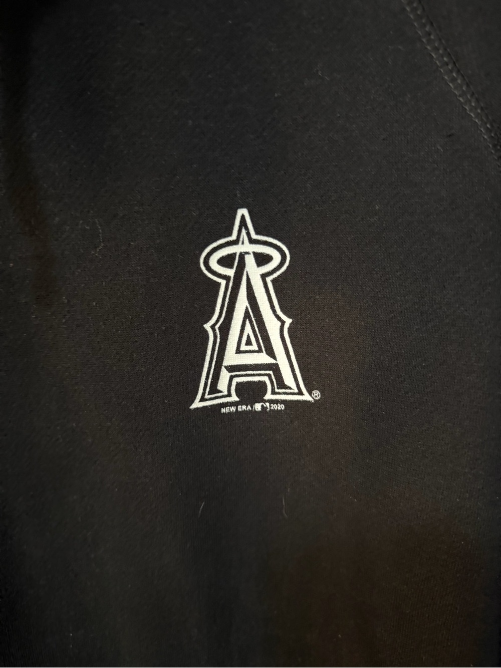 NWT Women’s Los Angeles Angels Black Camo Hooded Sweatshirt Baseball MLB Sz XL - Picture 3 of 11